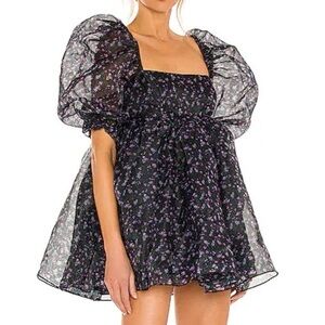 Nwt Selkie baby doll ditsy Floral Puff Sleeve Dress